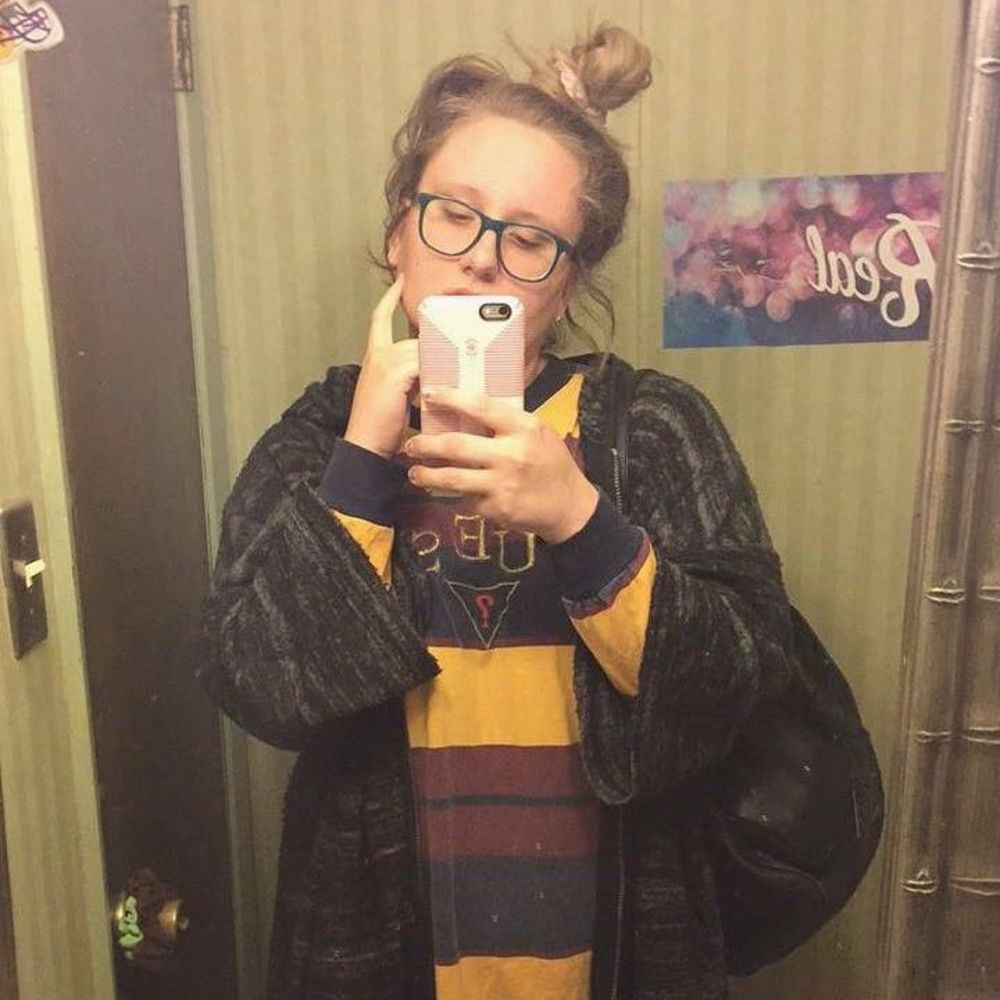 Meet your Posher, Stevi